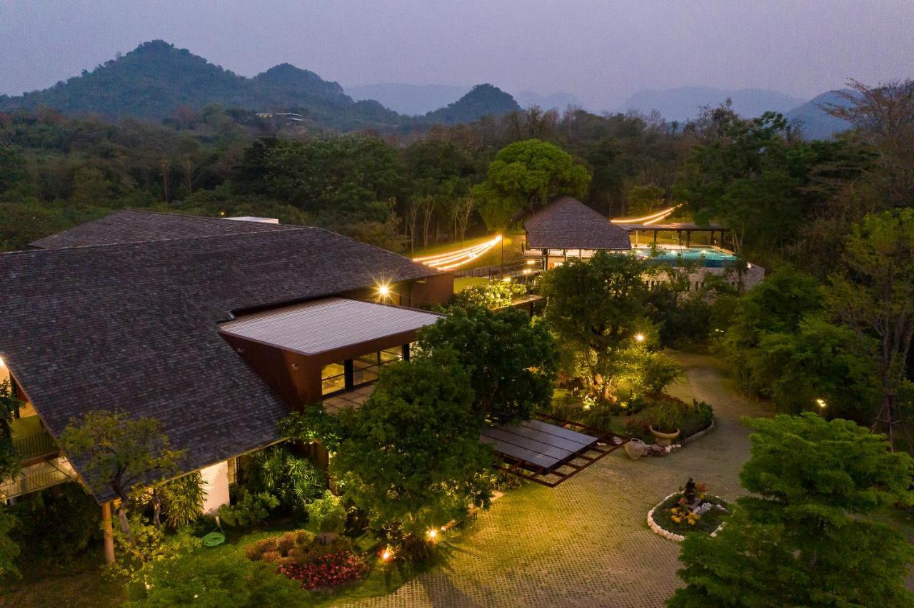 Rain Tree Khao Yai Hotel Pak Chong Dış mekan fotoğraf